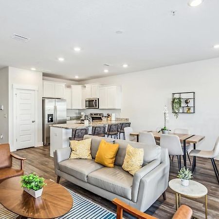 Luxury Townhome Near Downtown And Pensacola Beach Luaran gambar