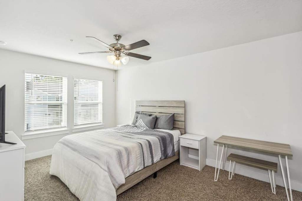 Luxury Townhome Near Downtown And Pensacola Beach Luaran gambar